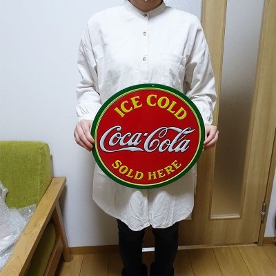 画像3: ブリキ看板 コカコーラ COKE SOLD HERE アンティーク ガレージ プレート 可愛い 壁飾り 正規ライセンス品 アメリカン 雑貨 インテリア おしゃれ サーファー かわいい カフェ 店舗