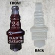 画像2: アメリカン ブリキ看板 エンボス加工 GARAGE PLUG 車 ガレージ プレート 壁飾り ビンテージ 雑貨 大きいインテリア 可愛い サーファー カフェ かわいい 店舗 (2)